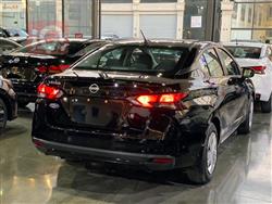 نيسان فيرسا